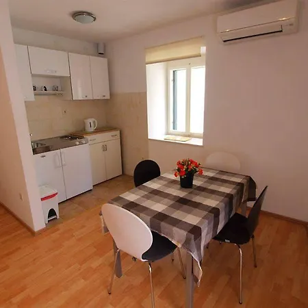 Gajeta Apartment Split